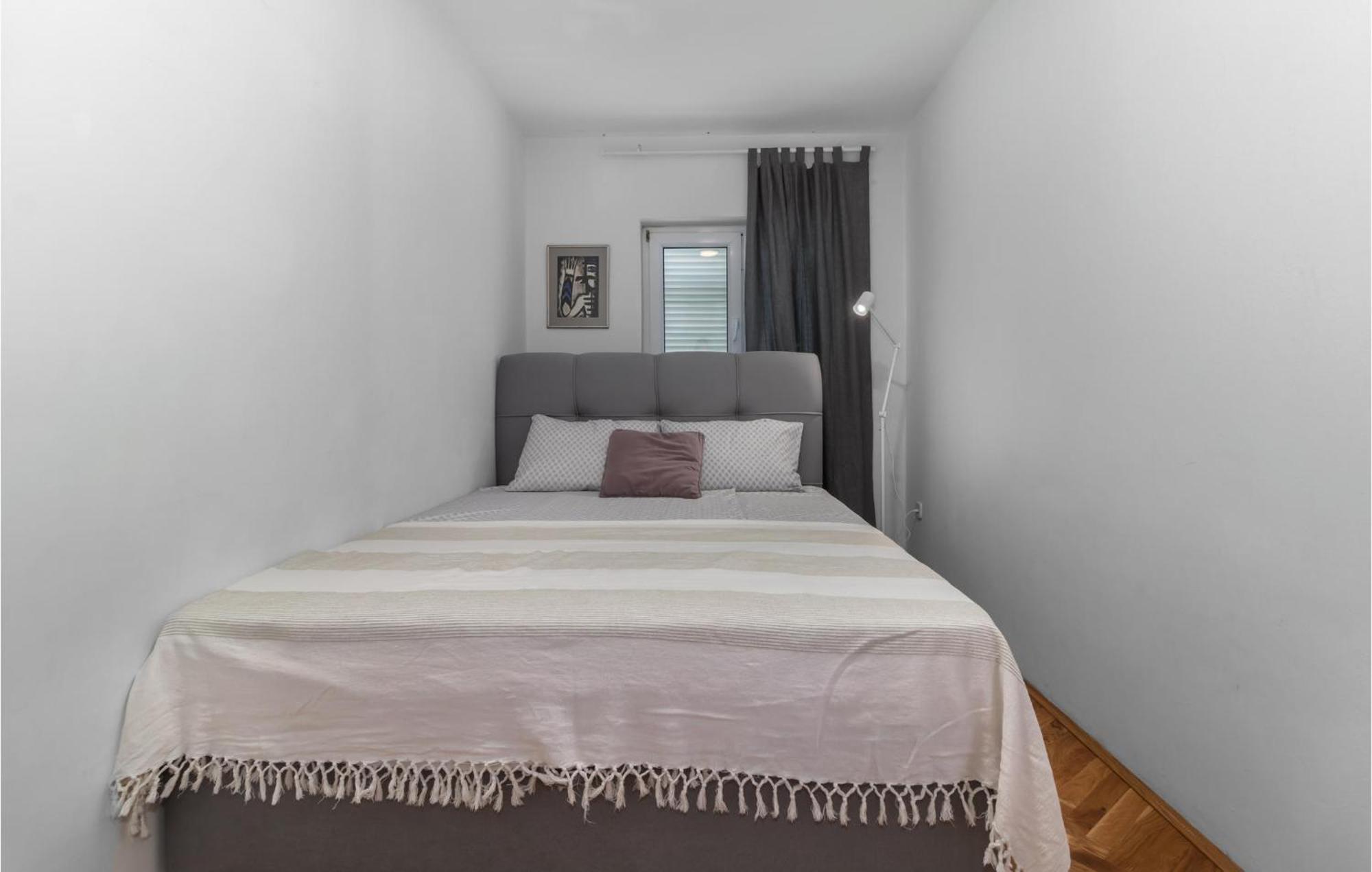 Lovely Apartment In Novi Vinodolski With Wifi المظهر الخارجي الصورة
